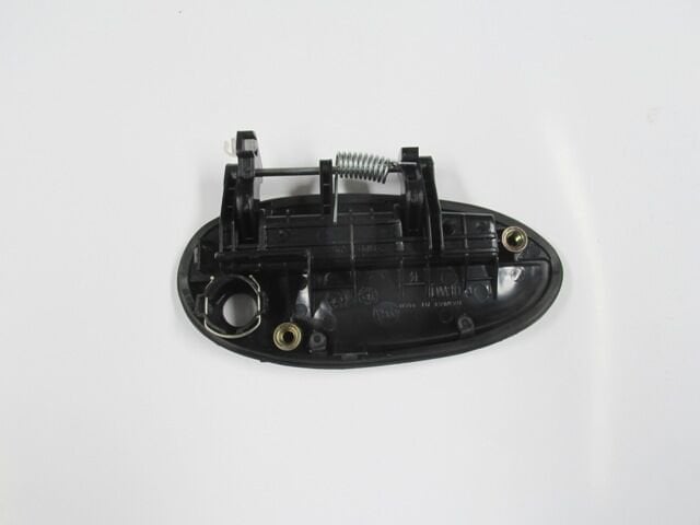DAEWOO MATIZ- 98/01; ÖN KAPI DIŞ AÇMA KOLU SOL SİYAH (PÜTÜRLÜ TİP) (HUSHAN) 96507783