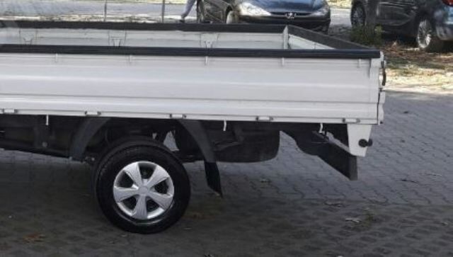 KIA BONGO- KAMYONET- 05/24; ARKA ÇAMURLUK DAVLUMBAZI SAĞ/SOL AYNI 2 PARÇA ARKANIN ÖNÜ/ARKANIN ARKASI 612204E600