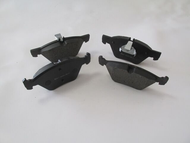 MERCEDES E CLASS- W210- 96/99; ÖN FREN BALATASI KABLOSUZ)DİSK(156,4X69,1X19,4/156,4X63,9X19,4)BRAMAX A0024205020