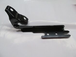 MAZDA 323- FAMILIA- 99/02; KAPUT MENTEŞESİ SOL (TYG) BD25D-52-420A