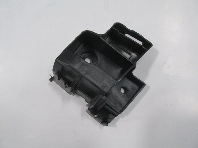 VOLKSWAGEN GOLF- 6- 09/12; ARKA TAMPON BAĞLANTI BRAKETİ SAĞ KÜÇÜK (TW) 5K6807394A