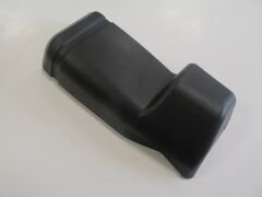 MITSUBISHI L300- MİNİBÜS- 88/09; ARKA TAMPON UCU SOL (PLASTİK) (REFLEKTÖR DELİKSİZ) (EURO BODY) MB701737