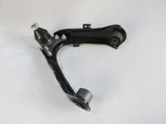ISUZU D MAX- PICK UP- 04/07; ÖN ÜST TABLA SAĞ 4X2 (ROTİLLİ) (SALINCAK)(SH) 8-98005836
