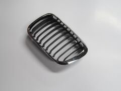BMW 3 SERI- E46- SD- 98/01; ÖN PANJUR SOL SİYAH/NİKELAJ ÇERÇEVELİ (TW) 51138208489