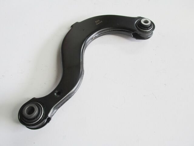 SKODA OCTAVIA- 13/17; ARKA ÜST TABLA SAĞ/SOL AYNI (ADET) BURÇLU (SALINCAK) (SH) 5Q0505323D