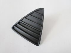 FORD FOCUS- SD/HB- 12/14; ÖN TAMPON PANJURU SAĞ KOYU GRİ (TW) BM51-17K947AE