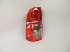 TOYOTA HILUX- PICK UP VIGO- 12/15; STOP LAMBASI SOL KIRMIZI/BEYAZ (CASP) (E MARKLI) 81560-0K180