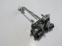 RENAULT R21- CONCORDE/MANAGER- 89/96; ARKA KAPI DURDURUCUSU SAĞ/SOL AYNI (ADET) (KAPI GERGİSİ) 7702253350