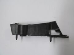 AUDI A4- 08/12; ÖN TAMPON BRAKETİ SAĞ (YAN KULAĞA TAKILAN) (PLASTİK) (TW) 8K0807284