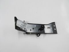 MAZDA 3- SD/HB- 14/16; ÖN TAMPON ÇAMURLUK BAĞLANTI BRAKETİ SOL (TW) B45A-52-240