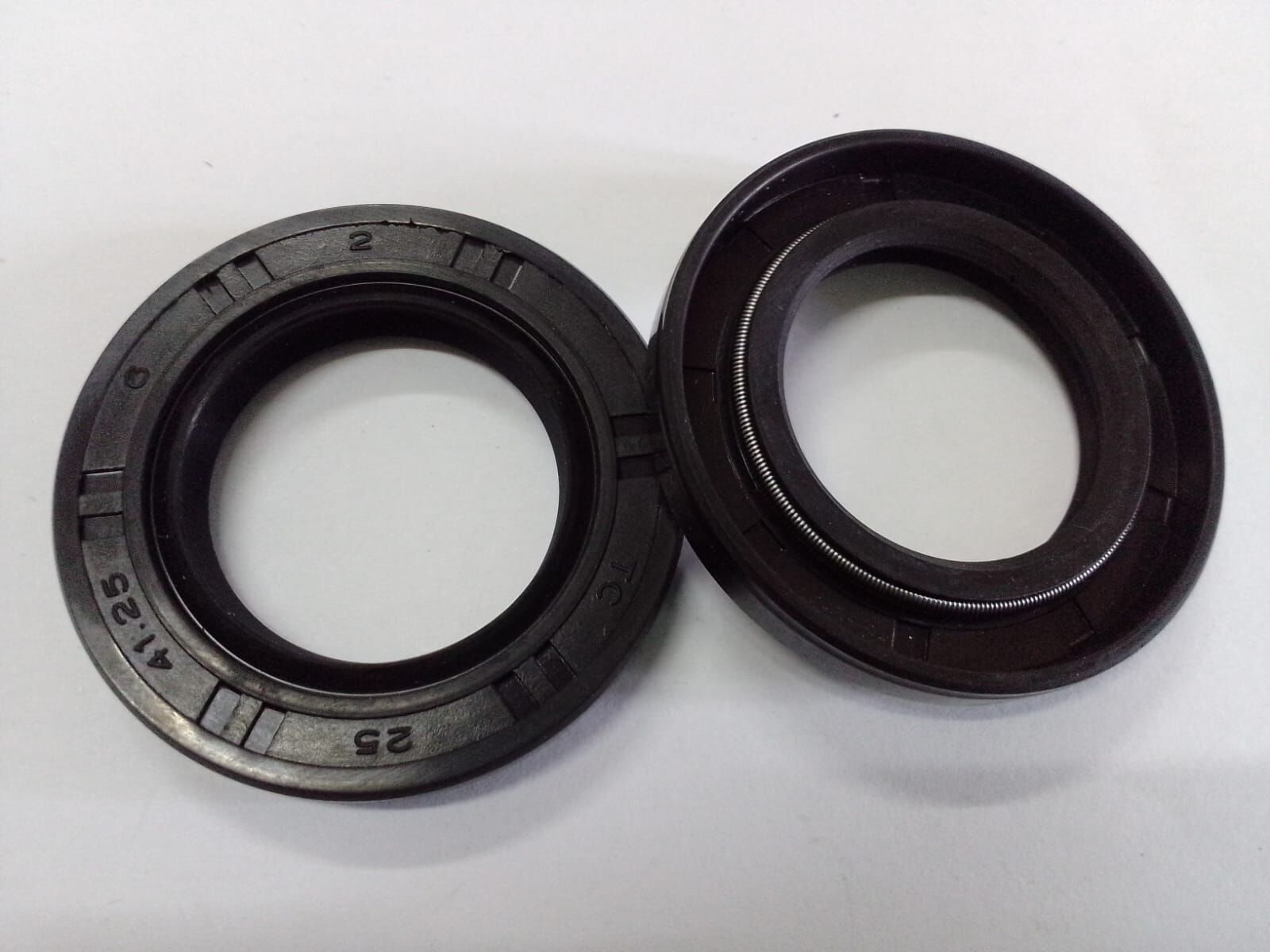 25X41.25X6 TC NBR ENDÜSTRİYEL YAĞ KEÇESİ