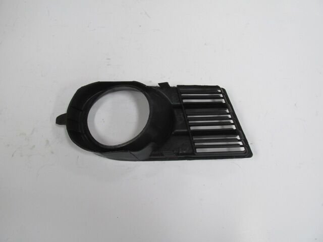 SUZUKI SWIFT- 05/07; SİS LAMBA KAPAĞI SOL SİS DELİKLİ (FPI) 717616-3J105PK