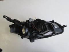 PEUGEOT 301- 13/16; FAR LAMBASI SOL ELEKTRİKLİ/MOTORLU) (H7/H1) (AYFAR) 9675139080