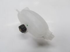 (YENİ ÜRÜN!!!)RENAULT TRAFIC- 3- 15/21; RADYATÖR YEDEK SU DEPOSU (KAPAKLI) 217106703R