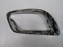 RENAULT FLUENCE- 13/16; SİS LAMBA ÇERÇEVESİ SOL NİKELAJLI 261A32113R
