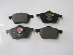 SEAT LEON- 99/05; ÖN FREN BALATASI 1,6/1,8/1,9TDI (KABLOSUZ) (DİSK) (156,4X73,8X19,5) (FMK) 1J0698151 L