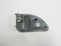 RENAULT TWINGO- 01/02; ÖN KAPI İÇ AÇMA KOLU SAĞ GRİ PÜTÜRLÜ 8200259377