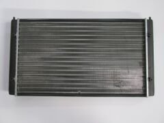 VOLKSWAGEN GOLF- 3- 92/98; SU RADYATÖRÜ (TEK FANLI TİP) (525X300) (KLİMASIZ) 6N0121253