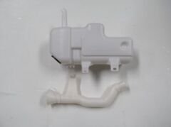 NISSAN PICK UP- D22- 97/02; ÖN CAM SU BİDONU/DEPOSU MOTORLU 12 VOLT (BORUSU İLE) (CASP) 28910-2S40B