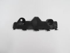 MAZDA 2- HB- 08/14; ÖN TAMPON BRAKETİ SAĞ PLASTİK (TYG) D01N-50-0T1A