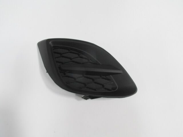 MAZDA 2- HB- 12/14; SİS LAMBA KAPAĞI SAĞ SİS DELİKSİZ (TYG) DR6250C11