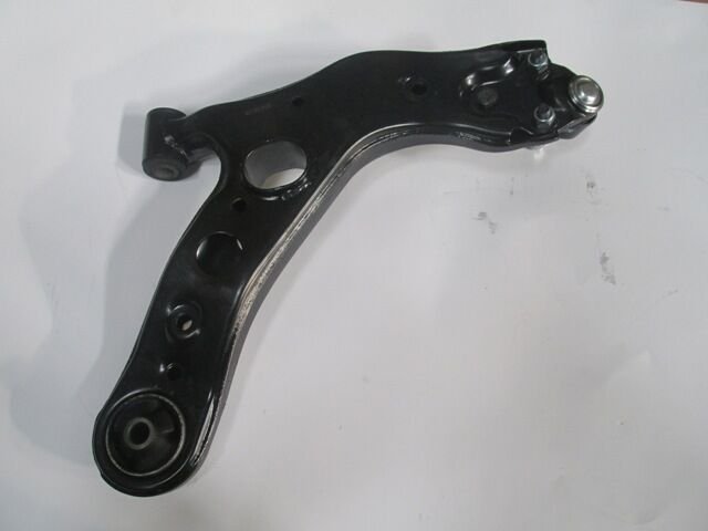 TOYOTA RAV4- 06/09; ÖN ALT TABLA SOL BURÇLU/ROTİLLİ (SALINCAK) (SH) 48069-42050