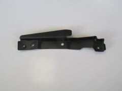 HONDA CIVIC- SD/HB- 96/98; ÖN TAMPON BRAKETİ SAĞ (ŞASİ UÇ DEMİRİNE BAĞLANAN) (EAGLE BODY) 71142-S01-A00ZZ