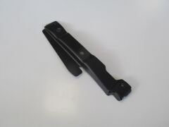 HONDA CIVIC- SD/HB- 99/01; ÖN TAMPON BRAKETİ SAĞ (ŞASİ UÇ DEMİRİNE BAĞLANAN) (EAGLE BODY) 71142-S01-A00ZZ