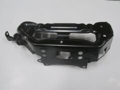 TOYOTA YARIS- 11/16; FAR YUVA SACI SOL (TW) 53202-52906