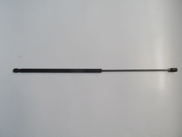 AUDI A3- 04/05; KAPUT AMORTİSÖRÜ (73CM) 8P0823359