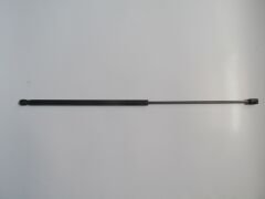 AUDI A3- 04/05; KAPUT AMORTİSÖRÜ (73CM) 8P0823359