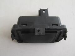 RENAULT MEGANE- 2- 03/09; BAGAJ AÇMA DÜĞMESİ (BUTONU) (SEDAN) 8200076256