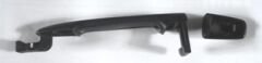 MITSUBISHI LANCER- 08/16; ÖN KAPI DIŞ AÇMA KOLU SOL (ANAHTAR DELİKLİ) (BOYANIR TİP SİYAH) (HUSHA 5716A015XA
