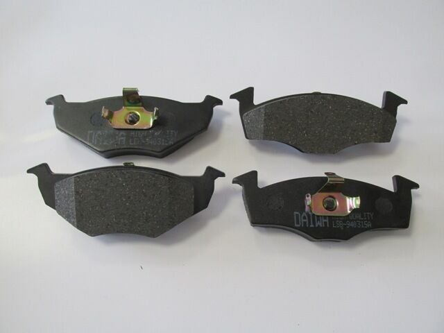 SEAT IBIZA- 93/96; ÖN FREN BALATASI (DİSK) (141,6X50X16,48/141,6X47,4X16,48) (BRAMAX) 1H0615106E