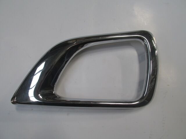 NISSAN PICK UP- NAVARA- 16/22; SİS LAMBA ÇERÇEVESİ SOL NİKELAJLI (CASP) 62257-4JA0A