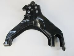 ISUZU D MAX- PICK UP- 07/12; ÖN ALT TABLA SAĞ 4X4 ROTİLLİ/BURÇLU (SALINCAK) (SH) 8-98005834-0
