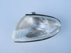 HYUNDAI ACCENT- 98/00; ÖN SİNYAL SOL BEYAZ (MARS) 92301-22300
