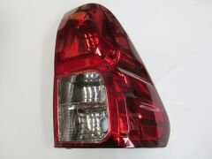 TOYOTA HILUX- PICK UP- 15/19; STOP LAMBASI SAĞ KIRMIZI/BEYAZ (CASP) (E MARKLI) 81560-0K270