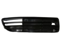 AUDI A4- 95/99; SİS LAMBA KAPAĞI SAĞ SİS DELİKSİZ (TYG) 8D0807346G01C