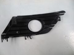 OPEL CORSA- C- 04/06; SİS LAMBA KAPAĞI SAĞ SİYAH (DELİKLİ) 1400728