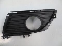 OPEL CORSA- C- 04/06; SİS LAMBA KAPAĞI SOL SİYAH (DELİKLİ) 1400299