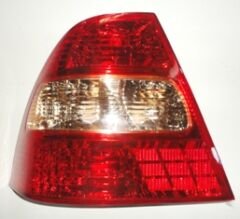 TOYOTA COROLLA- ZZE121- 02/03; STOP LAMBASI SOL KIRMIZI/ŞEFFAF SARI (CASP) (E MARKLI) 81561-02190
