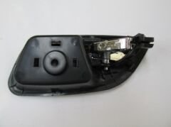 CHEVROLET CRUZE- 09/14; ARKA KAPI İÇ AÇMA KOLU SAĞ SİYAH ELCEĞİ NİKELAJLI (HUSHAN) 95015603