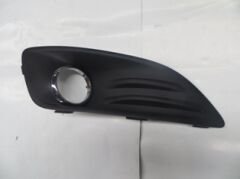 FORD FIESTA- 13/17; SİS LAMBA KAPAĞI SAĞ SİYAH (SİS DELİĞİ NİKELAJ ÇERÇEVELİ) (TYG) C1BJ15A222AA