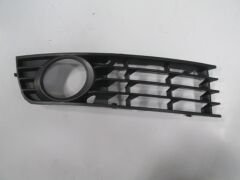 AUDI A4- 02/05; SİS LAMBA KAPAĞI SAĞ SİS DELİKLİ (TW) 8E080768201C