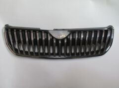 SKODA SUPERB- 09/12; ÖN PANJUR SİYAH (İÇ PETEKLERİ NİKELAJLI/ÇERÇEVESİ NİKELAJLI) (TW-Y) 3TD853651