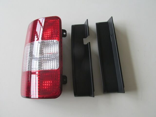 VOLKSWAGEN CADDY- 04/10; STOP LAMBASI SOL KIRMIZI/BEYAZ (BAGAJ KAPAĞI YUKARI/YANA AÇILIR TİP) (MARS) 2K0945095N