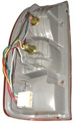 MAZDA B2500- PICK UP- 04/06; STOP LAMBASI SOL KIRMIZI/BEYAZ (DUYLU) (AA MOTOR/DEPO) UM47-51-160A