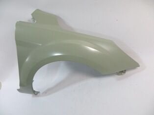 FORD FOCUS- SD/HB- 08/11; ÖN ÇAMURLUK DELİKSİZ SAĞ GRİ BOYALI (SIMYI) P8N41A16008AB