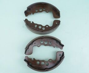 SUZUKI GRAND VITARA- 98/02; ARKA FREN PABUCU (V6 MOTOR)(110X40) (DAIWA) 53200-65D00